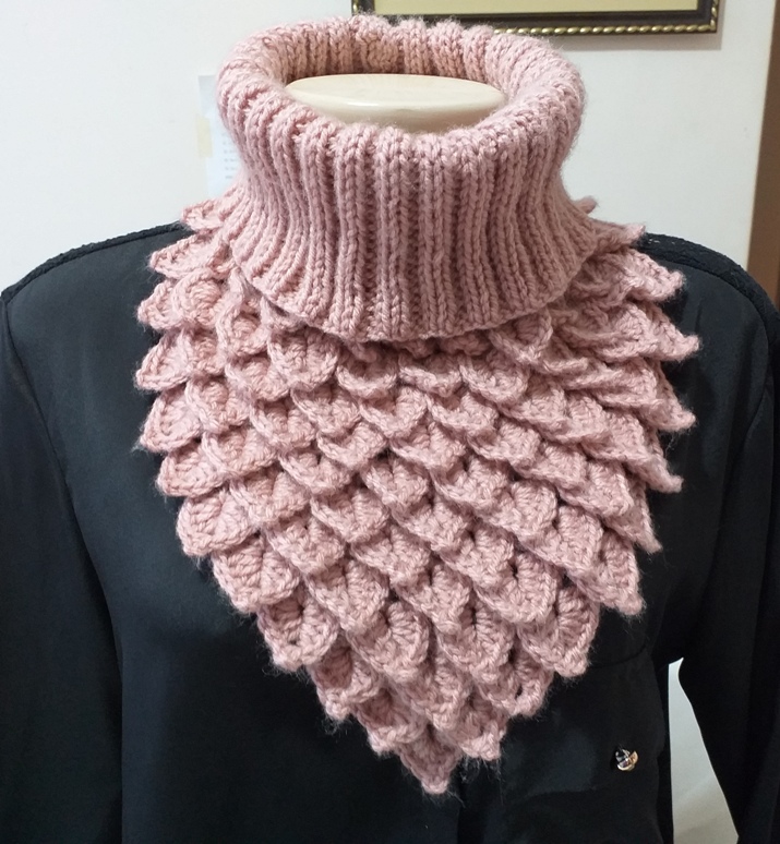 Gola De Croche