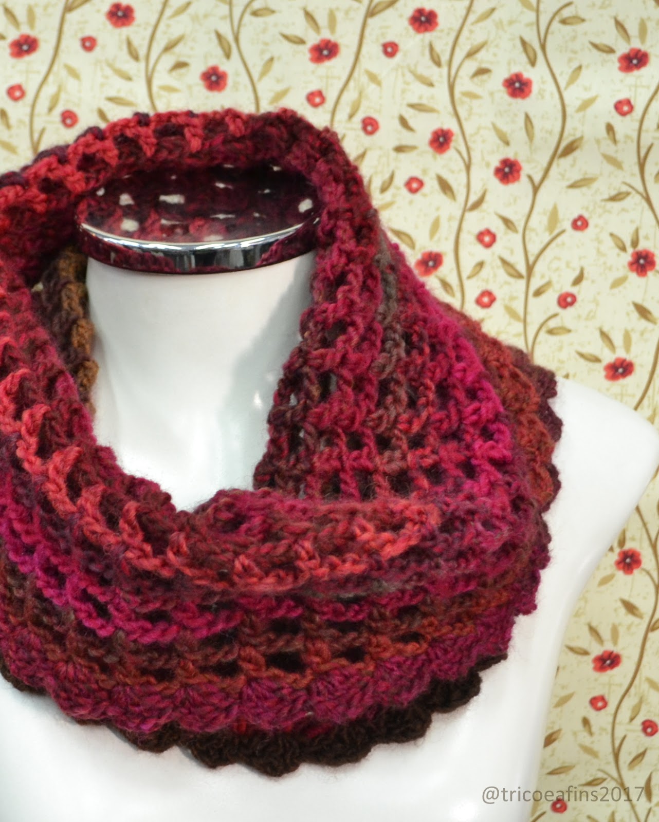 Gola De Croche