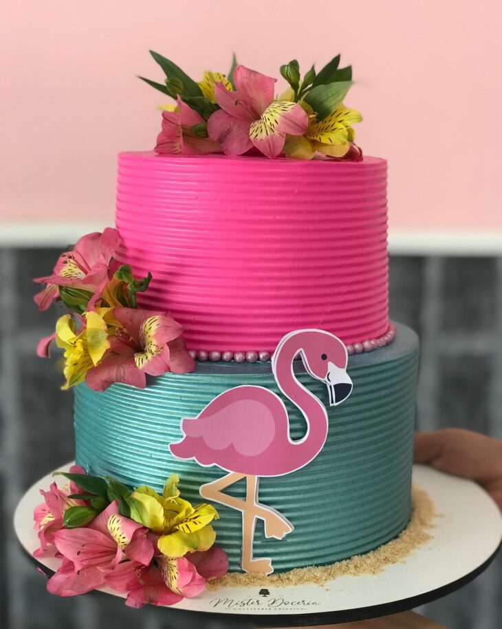 Bolo Decorado Flamingo