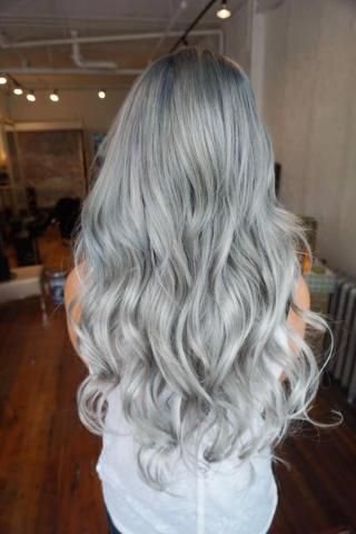 Cabelos Platinados Cinza cabelo-platinado-cinza