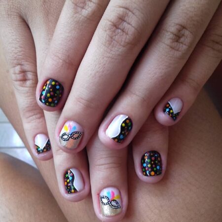 unha-decorada-de-carnaval