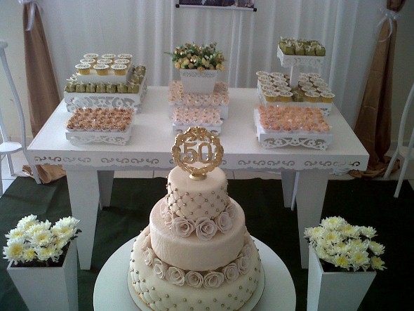 Modelos de Decoracao Bodas De Ouro