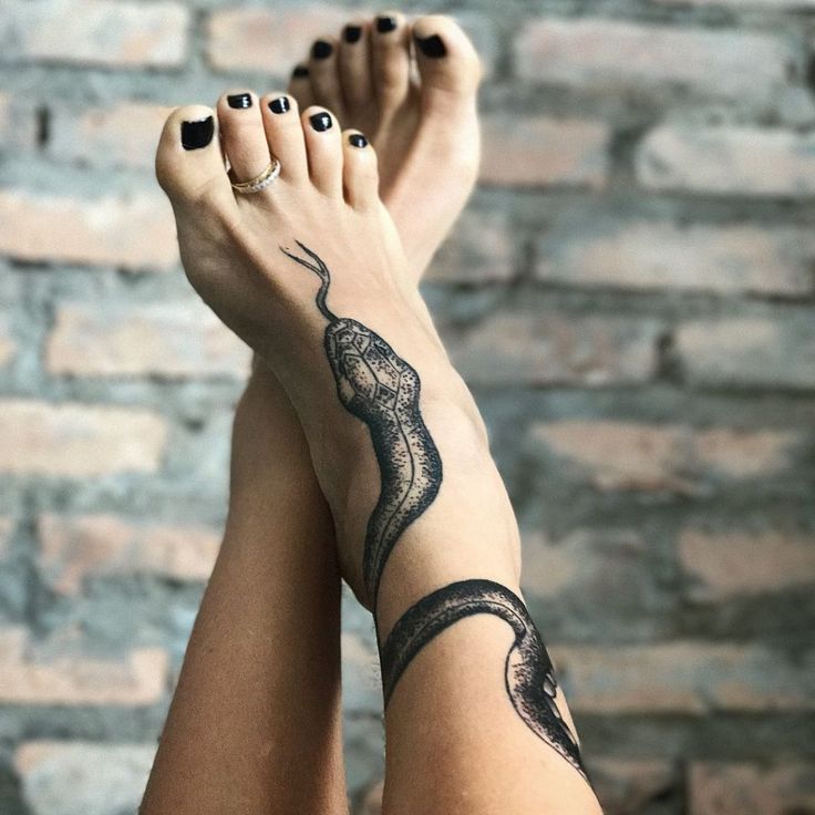 Tatuagem No Pe