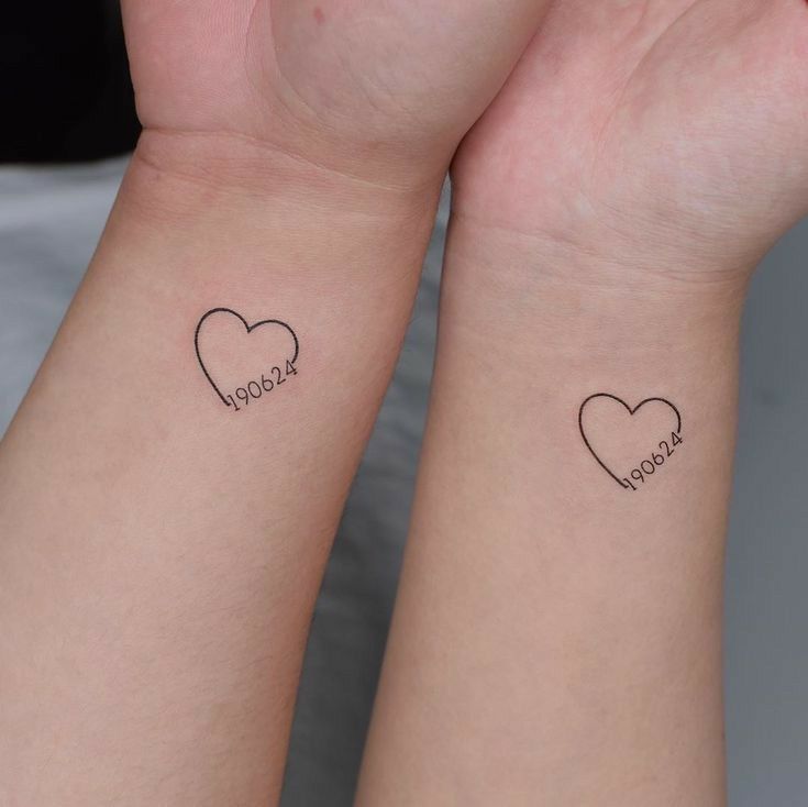 tatuagem feminina pequena