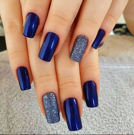 Unha Decorada Azul Marinho