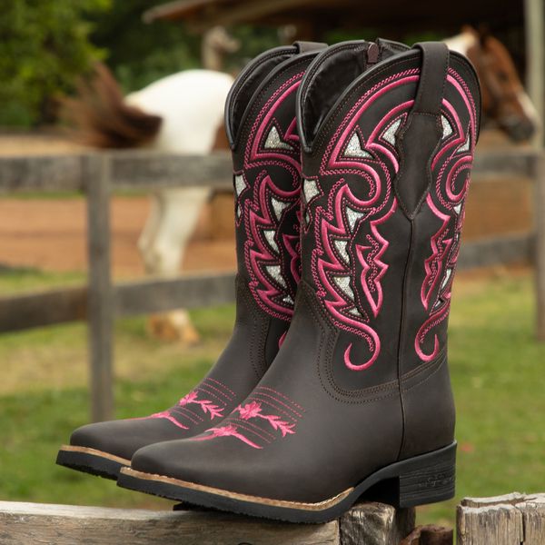 look-com-bota-texana-feminino