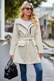 look-dia-de-chuva-feminino