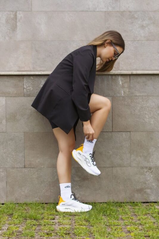 looks-com-tenis-esportivo-feminino