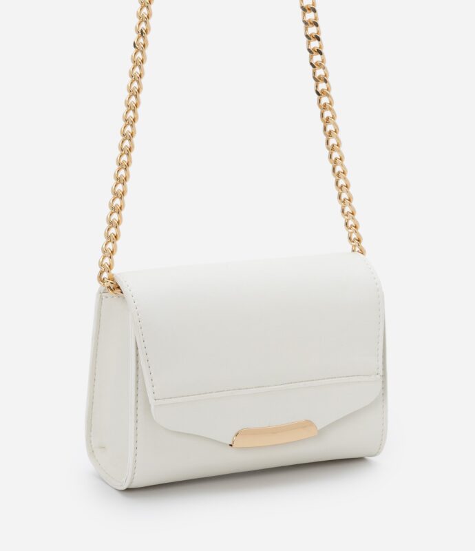 look-com-bolsa-branca-feminino