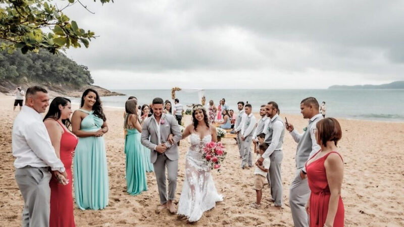 look-para-casamento-na-praia-convidada-feminino