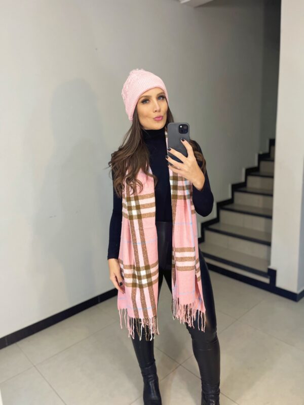 look-com-echarpe-feminino