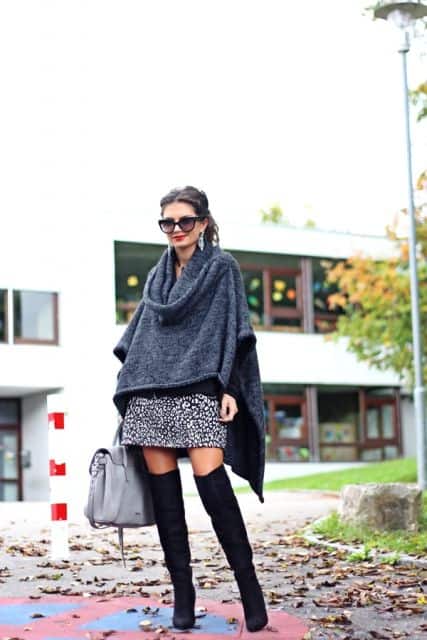 look-com-poncho-feminino