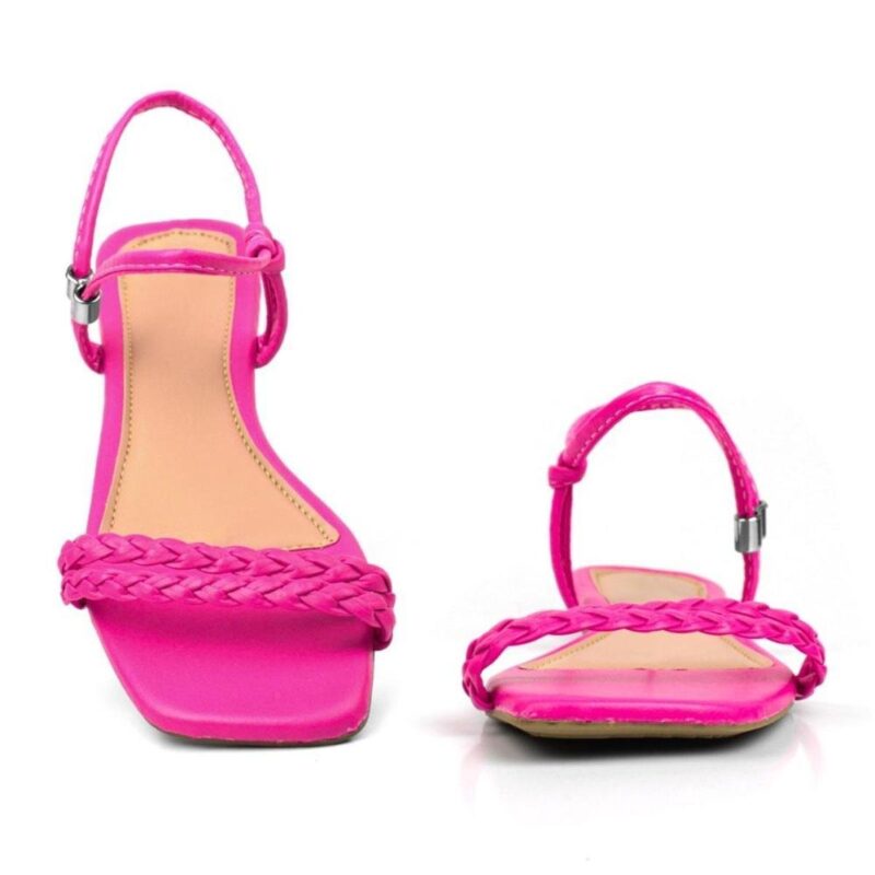 looks-com-sandalia-rosa-feminino