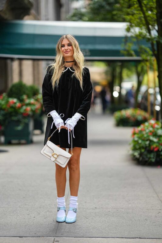 look-com-bolsa-branca-feminino