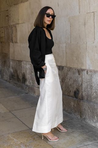 looks-com-saia-branca-feminino