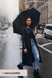 look-dia-de-chuva-feminino