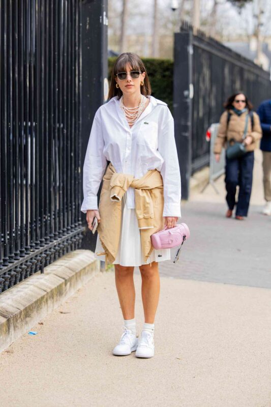look-com-tenis-branco-feminino-2