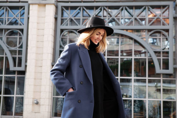 look-com-sobretudo-feminino