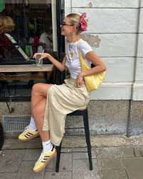 look-amarelo-feminino