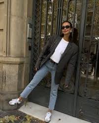 look-blazer-cinza-feminino