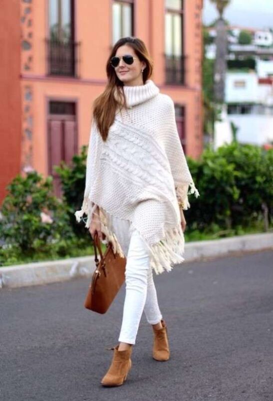 look-com-poncho-feminino