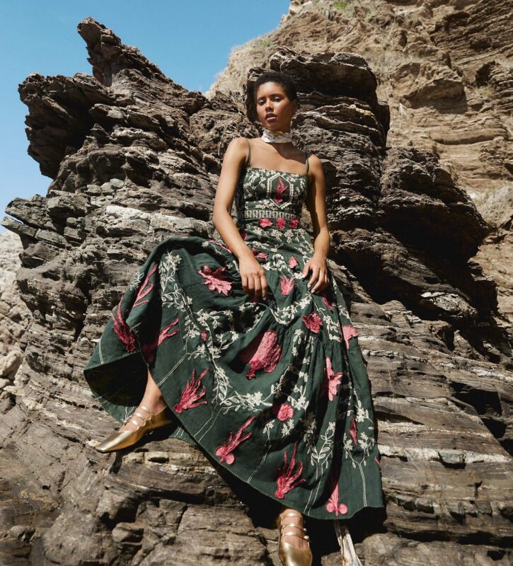 look-para-casamento-na-praia-convidada-feminino