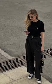 look-total-black-feminino