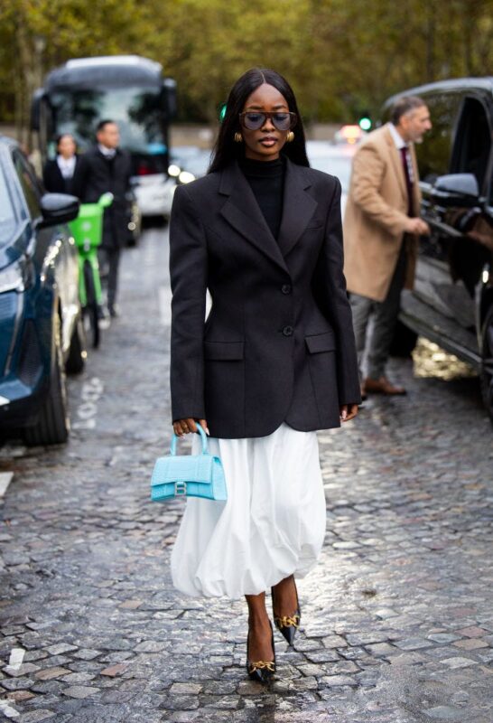 look-com-sobretudo-feminino