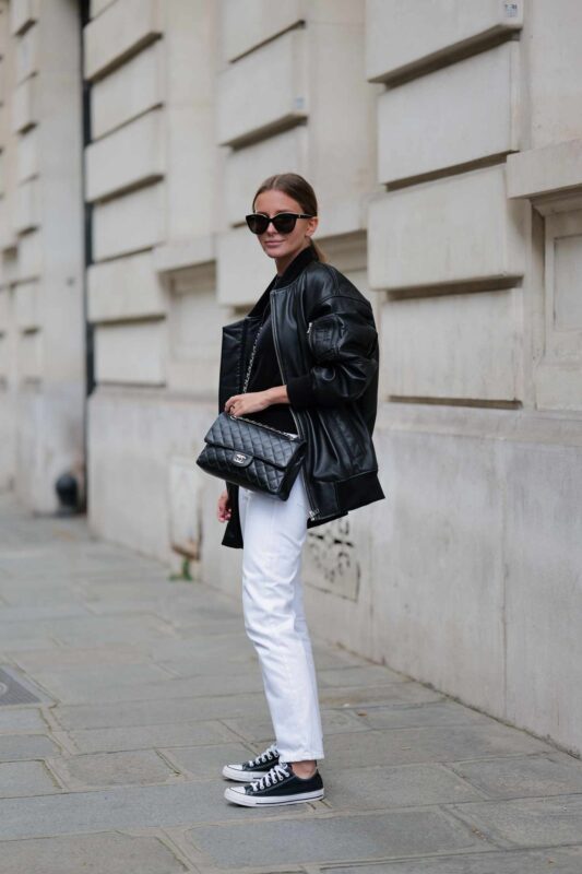 look-com-bolsa-branca-feminino