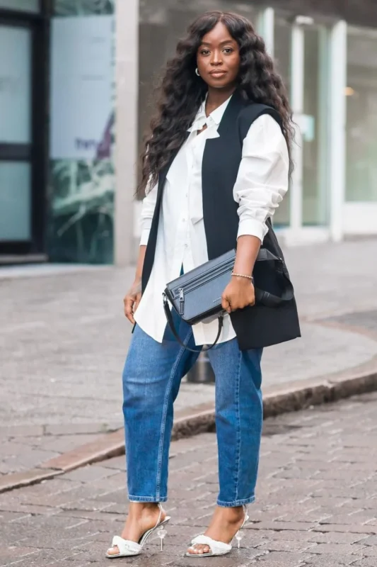 look-com-bolsa-branca-feminino