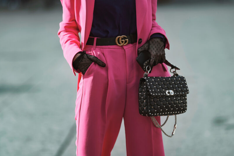 look-com-cinto-feminino