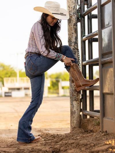 look-com-bota-texana-feminino