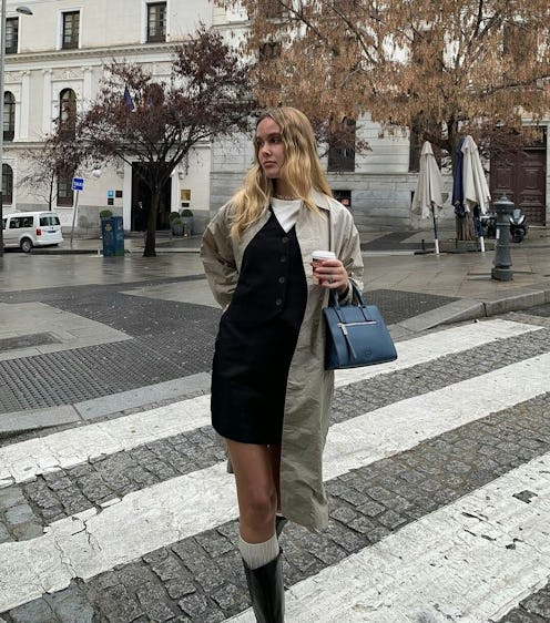 look-dia-de-chuva-feminino