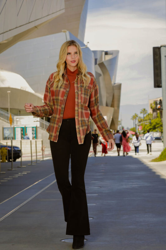 looks-com-calca-flare-feminino