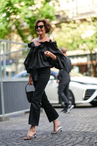 looks-com-calca-flare-feminino