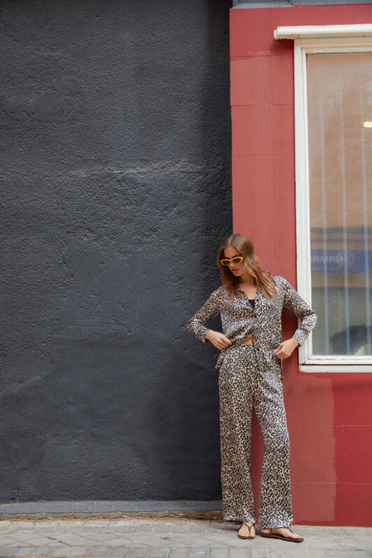 look-animal-print-feminino