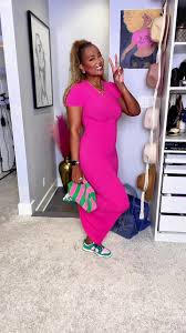look-com-rosa-feminino