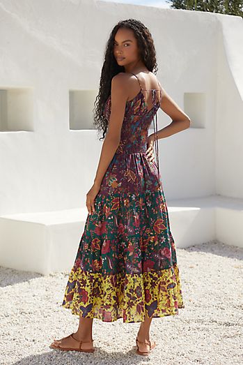 look-para-casamento-na-praia-convidada-feminino
