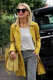 look-amarelo-feminino