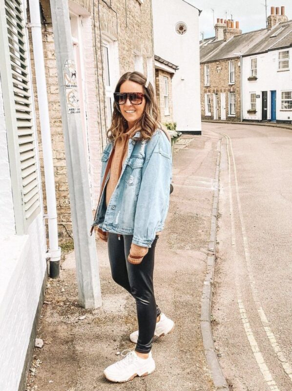 look-com-tenis-branco-feminino-2