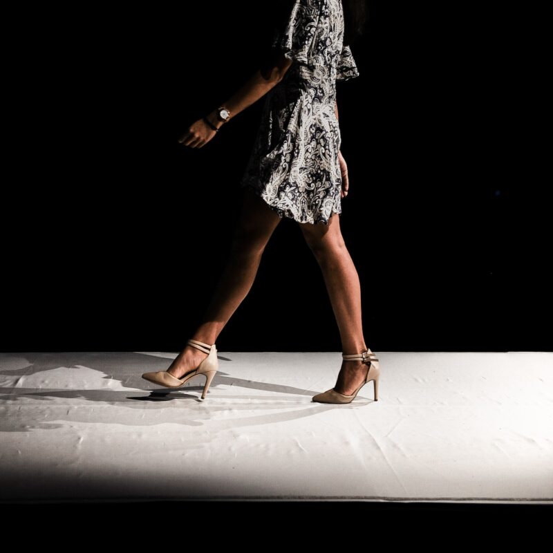 look-branco-e-preto-feminino