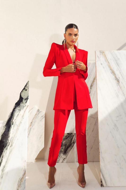 look-blazer-vermelho-feminino
