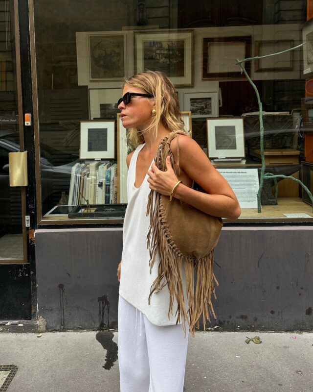 look-com-bolsa-branca-feminino