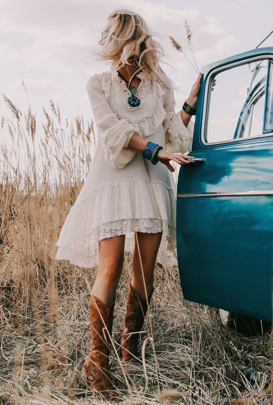 look-com-bota-texana-feminino