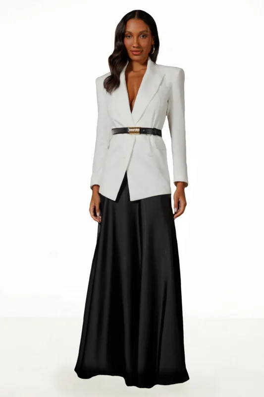 look-com-blazer-off-white-feminino