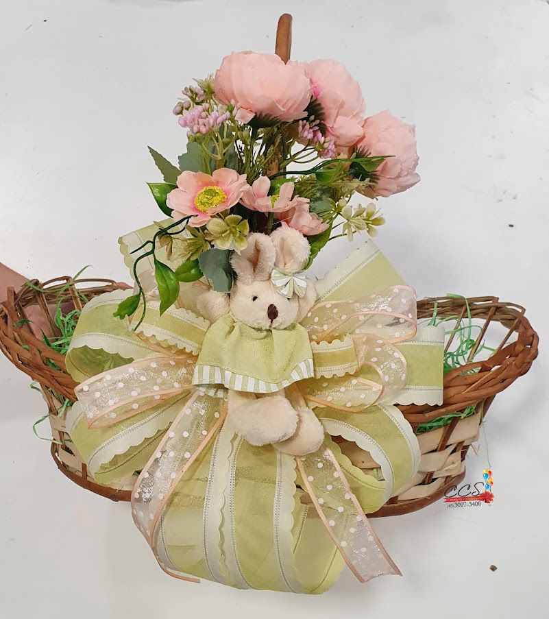 Cesta de Páscoa Decorada de Vime com ...