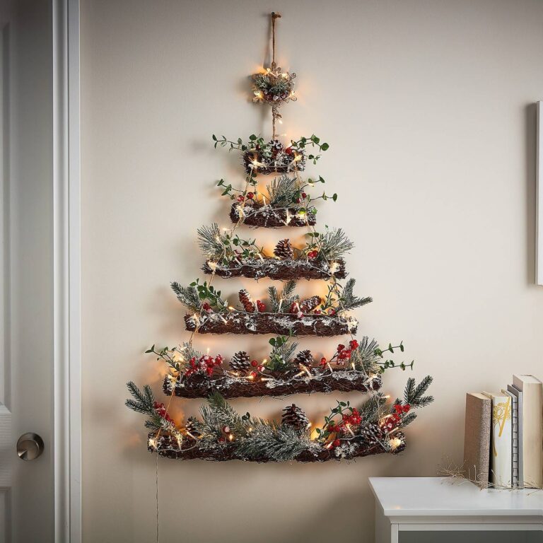 36 Ideias de Árvore de Natal de Parede: Seu Natal de Forma Criativa e com Espaço!