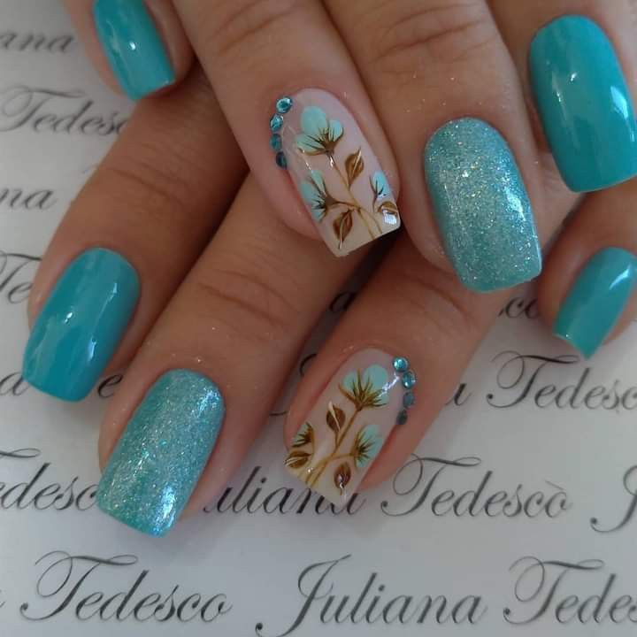 Inspiração - Unha decorada - Azul turquesa
