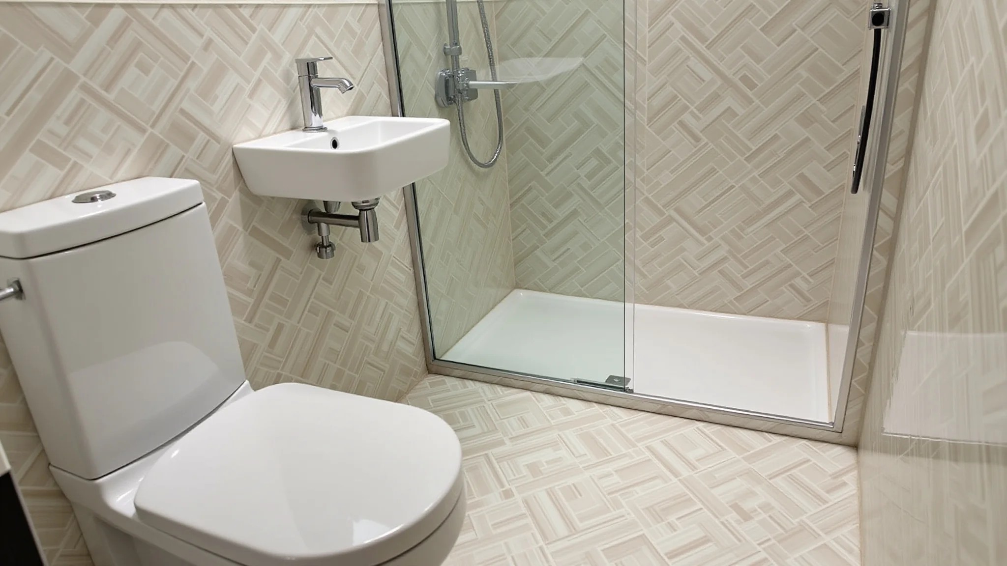 Lavabo pequeno com porcelanato elegante e design minimalista.