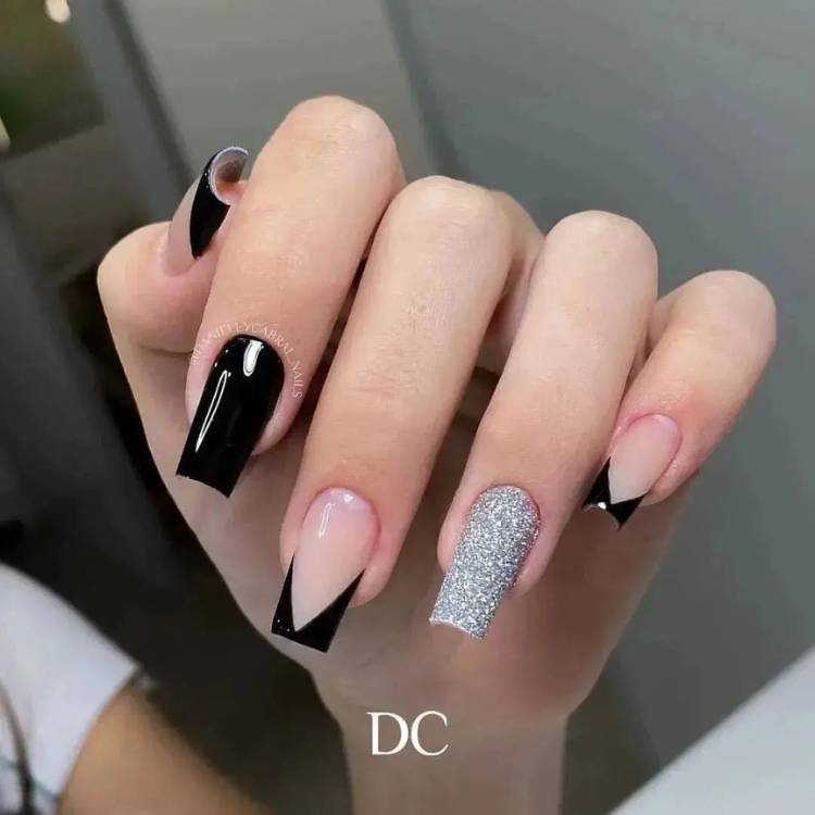 Unhas pretas decoradas: 34 inspirações ...